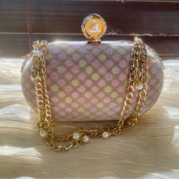 Hand Crafted Handbags - New! Clutch Bag Purse in dual color Pink & Green Pearls on chain Fancy Glittery